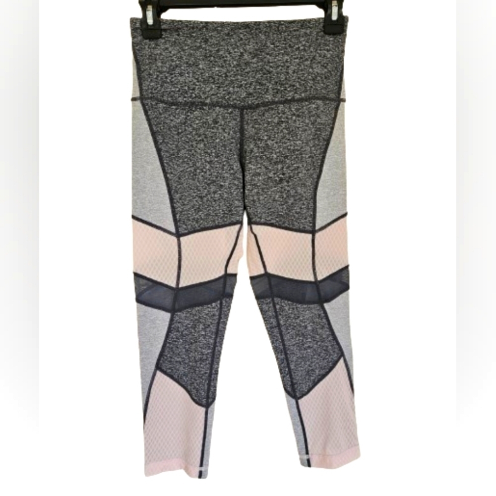 Zella Colorblock High Waisted Cropped Leggings